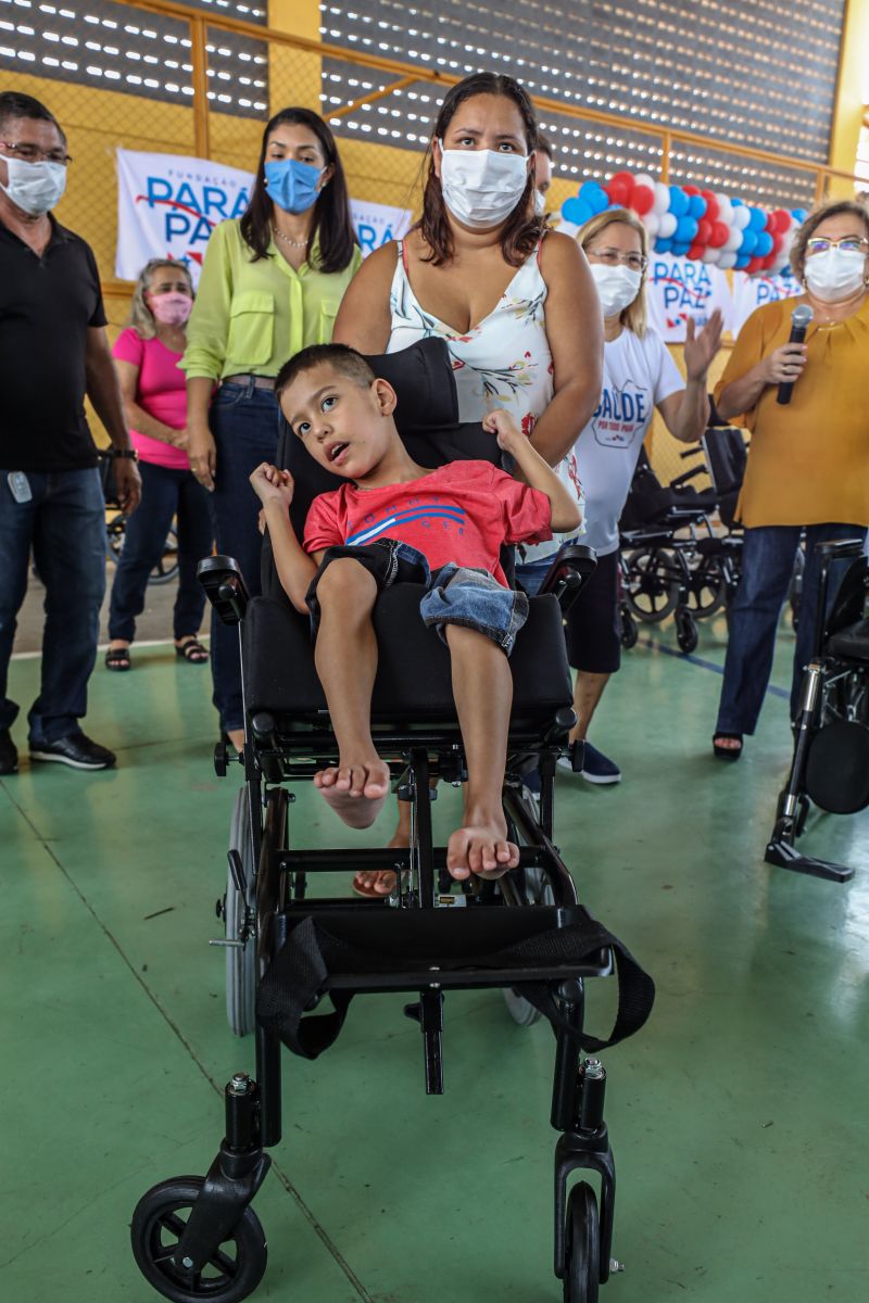 Para paz no aniversário de Salinópolis Fotos Marco Santos/marco santos <div class='credito_fotos'>Foto: Marco Santos / Ag. Pará   |   <a href='/midias/2021/originais/10090_e14bb008-8697-3bc9-abba-2631d6ec077d.jpg' download><i class='fa-solid fa-download'></i> Download</a></div>