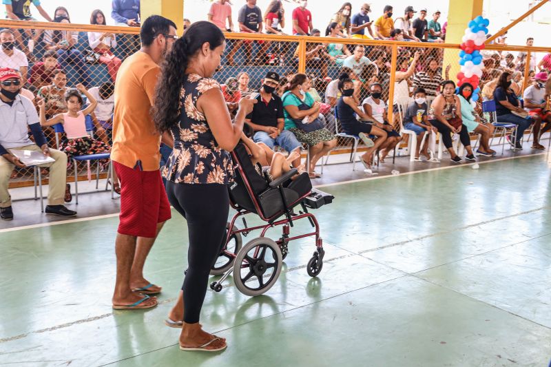 Para paz no aniversário de Salinópolis Fotos Marco Santos/marco santos <div class='credito_fotos'>Foto: Marco Santos / Ag. Pará   |   <a href='/midias/2021/originais/10090_e939cafc-e04e-ea84-5a34-1df36c176979.jpg' download><i class='fa-solid fa-download'></i> Download</a></div>