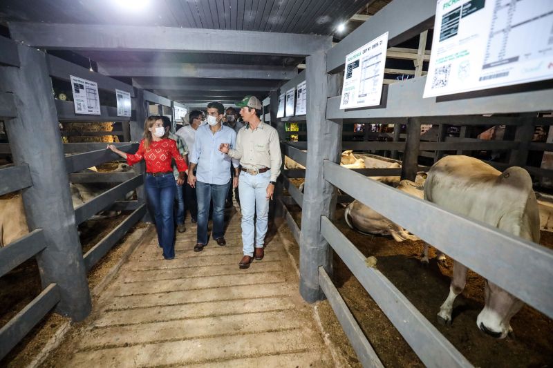 Feira agropecuária de Paragominas parte 1 Fotos Marco Santos/AGPARA <div class='credito_fotos'>Foto: Marco Santos / Ag. Pará   |   <a href='/midias/2021/originais/10102_19adb31a-acdb-2c2b-c973-86e123c4907b.jpg' download><i class='fa-solid fa-download'></i> Download</a></div>