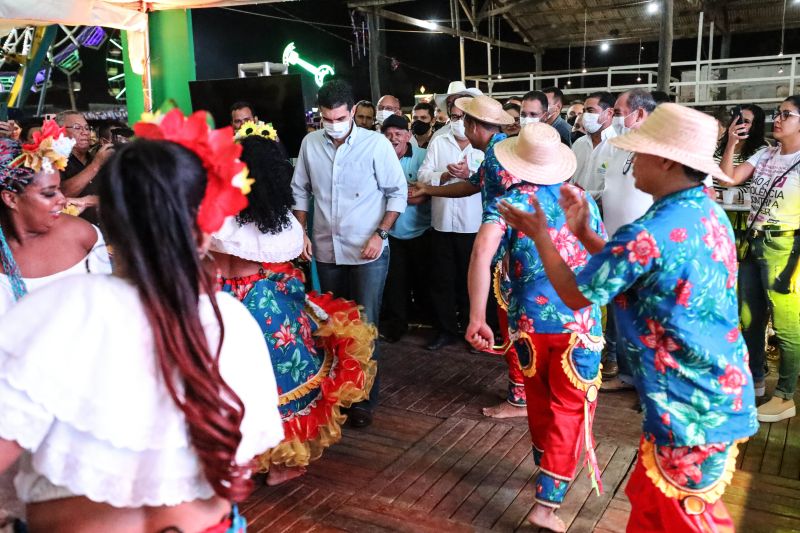 Feira agropecuária de Paragominas parte 1 Fotos Marco Santos/AGPARA <div class='credito_fotos'>Foto: Marco Santos / Ag. Pará   |   <a href='/midias/2021/originais/10102_2465e5a9-f995-61a7-875b-8bfde933c590.jpg' download><i class='fa-solid fa-download'></i> Download</a></div>