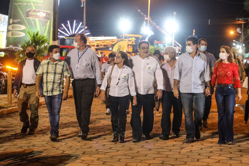 Feira agropecuária de Paragominas parte 1 Fotos Marco Santos/AGPARA <div class='credito_fotos'>Foto: Marco Santos / Ag. Pará   |   <a href='/midias/2021/originais/10102_6fb9ca92-7493-d21f-7ebb-34c9a7e36264.jpg' download><i class='fa-solid fa-download'></i> Download</a></div>