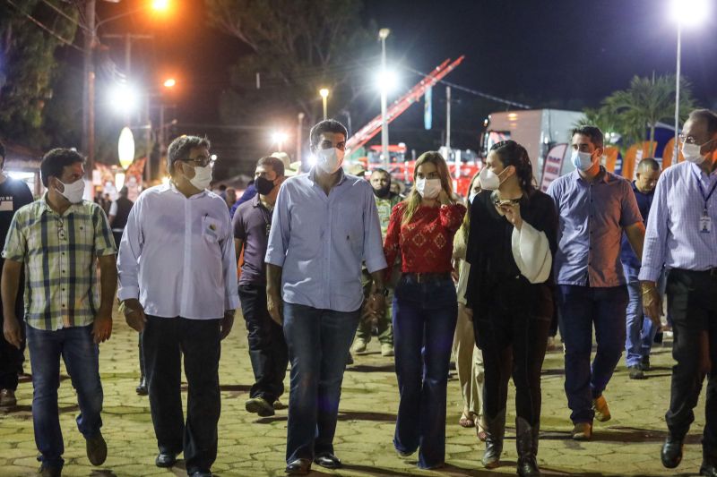 Feira agropecuária de Paragominas parte 1 Fotos Marco Santos/AGPARA <div class='credito_fotos'>Foto: Marco Santos / Ag. Pará   |   <a href='/midias/2021/originais/10102_a889a2fe-497a-d65e-a4b3-c1e498d8007c.jpg' download><i class='fa-solid fa-download'></i> Download</a></div>