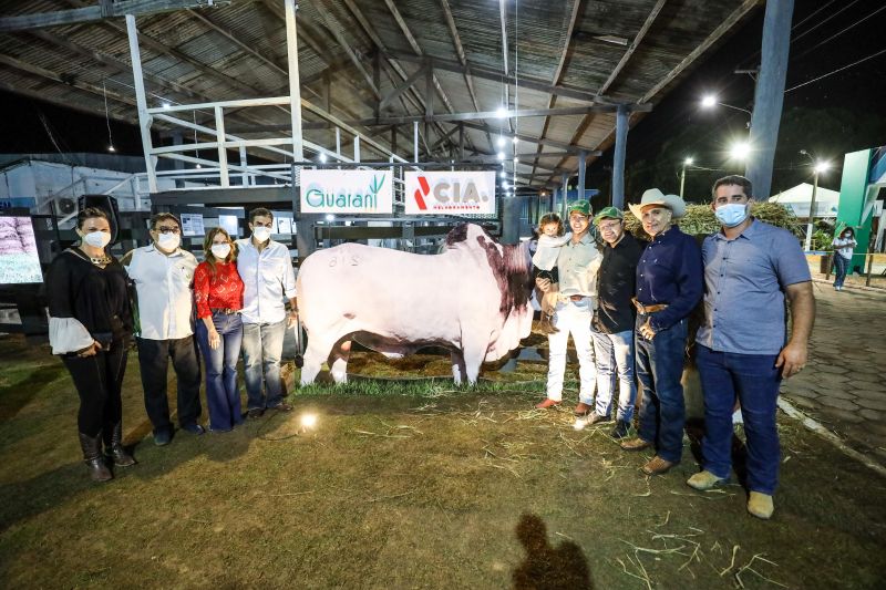 Feira agropecuária de Paragominas parte 1 Fotos Marco Santos/AGPARA <div class='credito_fotos'>Foto: Marco Santos / Ag. Pará   |   <a href='/midias/2021/originais/10102_e35050c0-581a-4ecd-bc9c-c721ffe5ab26.jpg' download><i class='fa-solid fa-download'></i> Download</a></div>