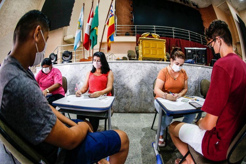 Mutirão de vacinas contra o COVID-19 em Ananindeua igreja Labareda de fogo Fotos Marco Santos/AGPARA <div class='credito_fotos'>Foto: Marco Santos / Ag. Pará   |   <a href='/midias/2021/originais/10137_6fa76514-b355-cc50-fc63-d4cf10642203.jpg' download><i class='fa-solid fa-download'></i> Download</a></div>