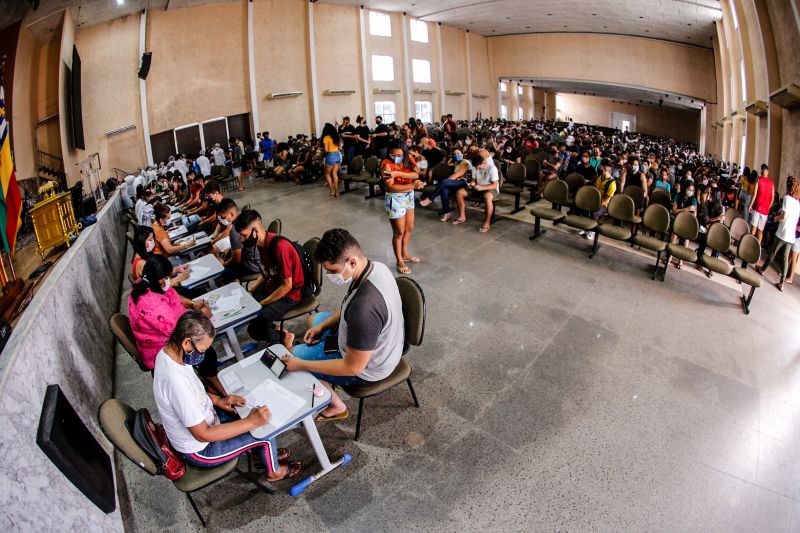 Mutirão de vacinas contra o COVID-19 em Ananindeua igreja Labareda de fogo Fotos Marco Santos/AGPARA <div class='credito_fotos'>Foto: Marco Santos / Ag. Pará   |   <a href='/midias/2021/originais/10137_f0d16666-b4a6-37e8-fa23-82a3958ae4e1.jpg' download><i class='fa-solid fa-download'></i> Download</a></div>