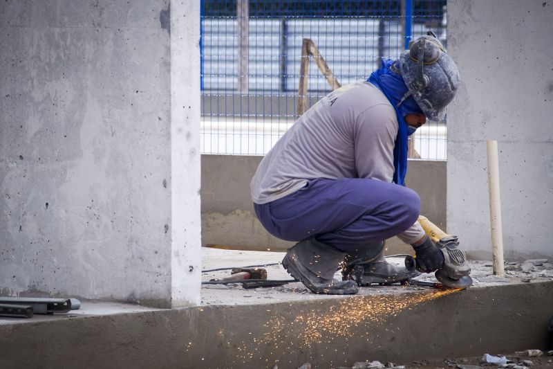 Obras da Usina da Paz em Marituba, região metropolitana de Belém. <div class='credito_fotos'>Foto: Pedro Guerreiro / Ag. Pará   |   <a href='/midias/2021/originais/10192_6f61673f-a9e0-c1dd-082c-56662e20907f.jpg' download><i class='fa-solid fa-download'></i> Download</a></div>