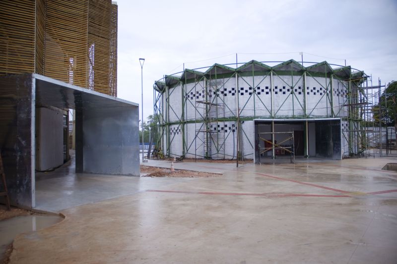 Obras da Usina da Paz em Marituba, região metropolitana de Belém. <div class='credito_fotos'>Foto: Pedro Guerreiro / Ag. Pará   |   <a href='/midias/2021/originais/10192_85df412e-370d-47b2-1cf8-aa132e05c125.jpg' download><i class='fa-solid fa-download'></i> Download</a></div>