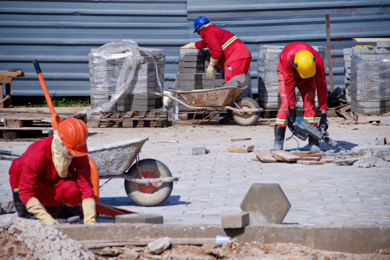 Obras Usina da paz - BENGUI <div class='credito_fotos'>Foto: Pedro Guerreiro / Ag. Pará   |   <a href='/midias/2021/originais/10201_2fd93330-4dda-d414-09fc-33ee2966f9cd.jpg' download><i class='fa-solid fa-download'></i> Download</a></div>