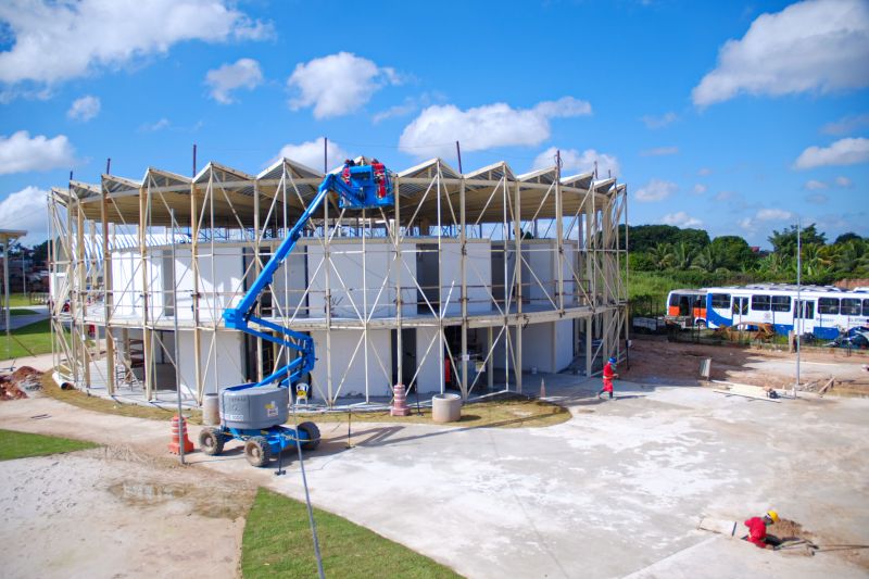 Obras Usina da paz - BENGUI <div class='credito_fotos'>Foto: Pedro Guerreiro / Ag. Pará   |   <a href='/midias/2021/originais/10201_7ed46a09-aa5f-35cf-5988-ea741ebc3c26.jpg' download><i class='fa-solid fa-download'></i> Download</a></div>