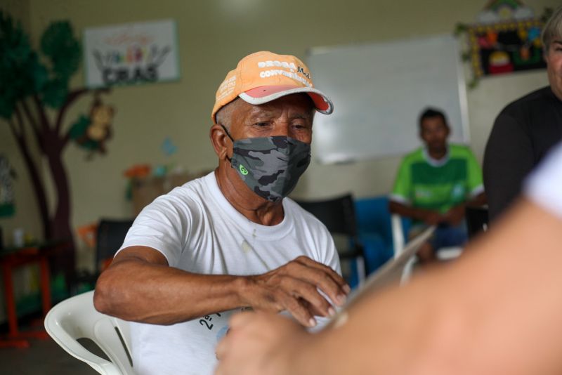 Antônio Lourenço da Silva,  74. <div class='credito_fotos'>Foto: Wagner Almeida/ Ascom Sejudh   |   <a href='/midias/2021/originais/10275_3d8bff85-5dbd-e8c8-d674-acaa1d2751a4.jpg' download><i class='fa-solid fa-download'></i> Download</a></div>