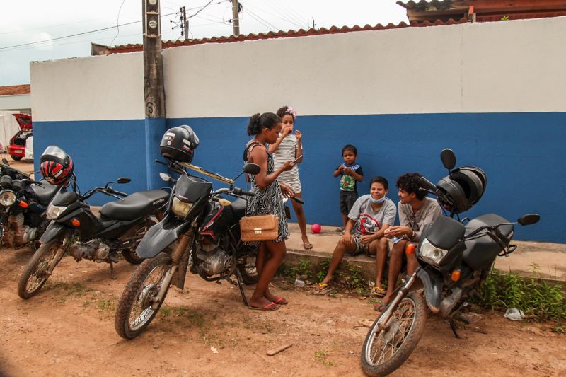 Caravana de Cidadania em Jacunda

fotos: wagner almeida / sejudh <div class='credito_fotos'>Foto: Wagner Almeida/ Ascom Sejudh   |   <a href='/midias/2021/originais/10323_cff18714-cd0c-698c-17a3-fa1f8490e27a.jpg' download><i class='fa-solid fa-download'></i> Download</a></div>