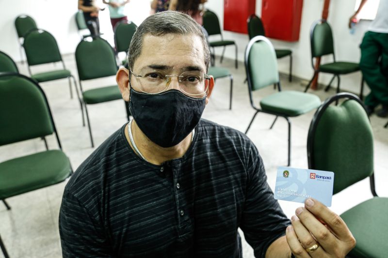 Estado garante aquisição de obras literárias na Feira Pan-Amazônica do Livro <div class='credito_fotos'>Foto: MARIO QUADROS / ASCOM SECULT   |   <a href='/midias/2021/originais/10370_99defe30-4cd2-048e-e103-0b33de85fdb6.jpg' download><i class='fa-solid fa-download'></i> Download</a></div>