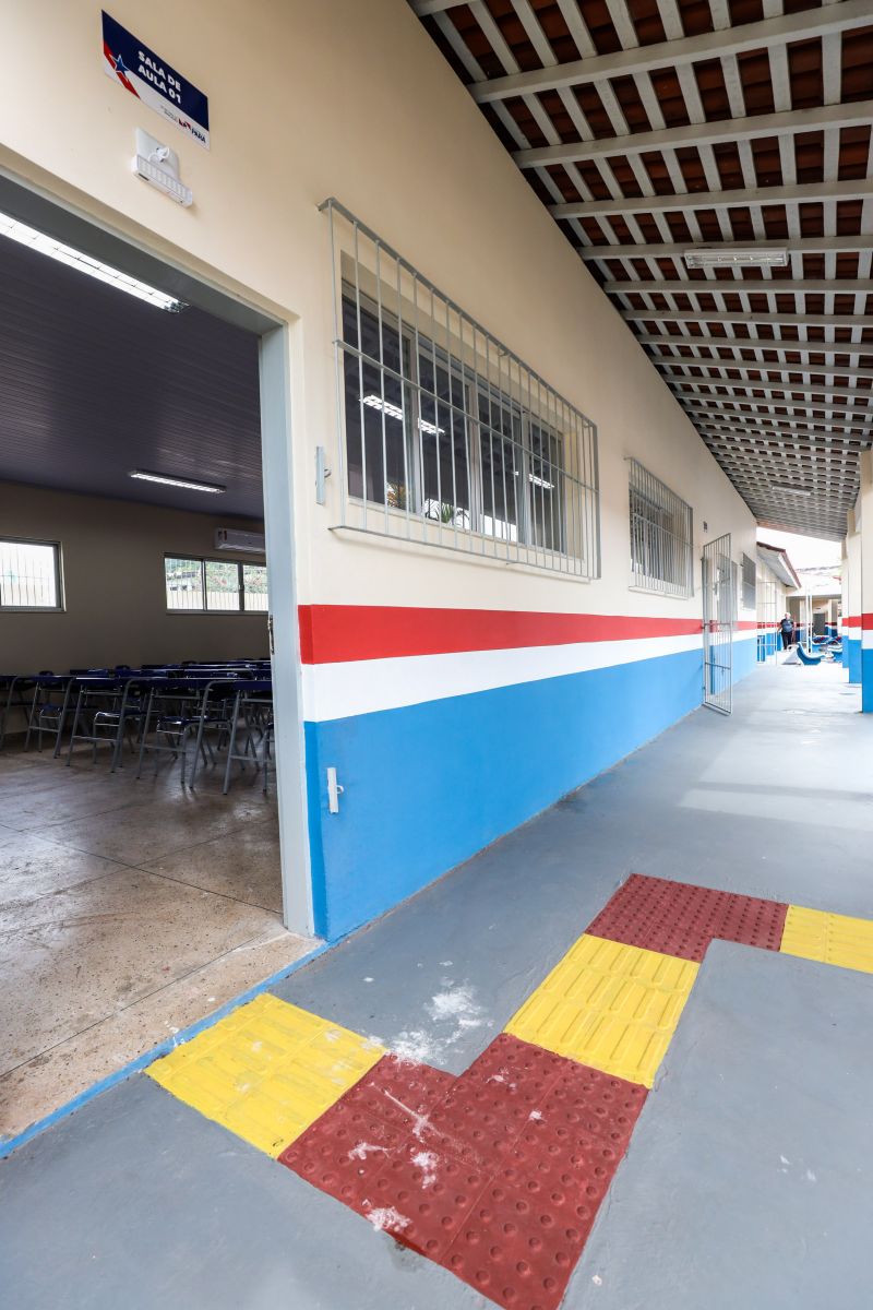 Escola Estadual de Ensino Médio Plínio Pinheiro Em Marabá Fotos Marco Santos/AGPARA <div class='credito_fotos'>Foto: Marco Santos / Ag. Pará   |   <a href='/midias/2021/originais/11396_72f4277e-6d58-b26d-8fb9-6c9d370628a3.jpg' download><i class='fa-solid fa-download'></i> Download</a></div>