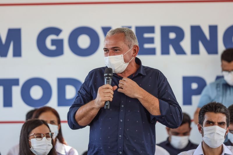 GOVERNADOR ASSINA ORDENS DE SERVIÇO EM SANTARÉM E IMAGENS DO EVENTO - FOTOS MARCELO SEABRA AG.PARÁ <div class='credito_fotos'>Foto: Marcelo Seabra / Ag. Pará   |   <a href='/midias/2021/originais/11405_d2fd0c1e-6f0e-3339-0dc2-f770343a0621.jpg' download><i class='fa-solid fa-download'></i> Download</a></div>