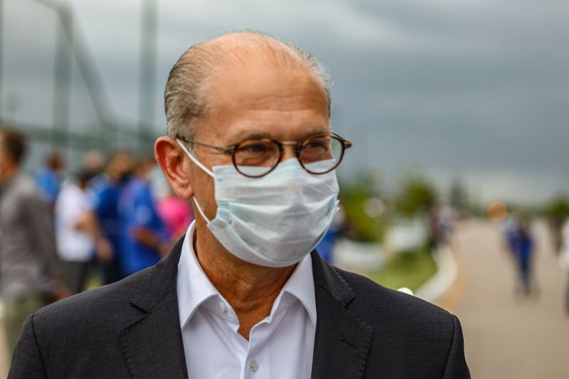 Otávio carvalheira presidente da Alcoa brasil <div class='credito_fotos'>Foto: Marco Santos / Ag. Pará   |   <a href='/midias/2021/originais/11453_b9f664ae-7732-6cc4-da5d-15ad33769eeb.jpg' download><i class='fa-solid fa-download'></i> Download</a></div>