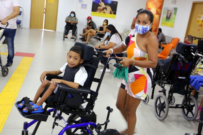 Multirão CIIR - Centro Integrado de Inclusão e Reabilitação.
Silvia Do Socorro dos Santos, 27, costureira, residente em Igarapé Mirí. Mãe do Ryan Tiago, 5 anos <div class='credito_fotos'>Foto: Bruno Cecim / Ag.Pará   |   <a href='/midias/2021/originais/7168_80dbac12-a50d-a6b3-5947-42df2a324a66.jpg' download><i class='fa-solid fa-download'></i> Download</a></div>