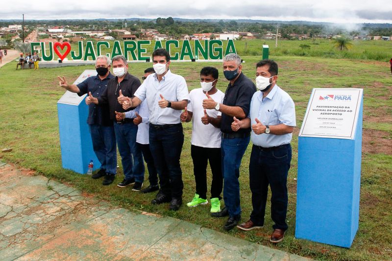 Inauguração Vicinal que liga a cidade de Jacareacanga ao Aeroporto <div class='credito_fotos'>Foto: Marcelo Seabra / Ag. Pará   |   <a href='/midias/2021/originais/7189_746201fb-487b-b2a0-be27-fe0a0cc2bd53.jpg' download><i class='fa-solid fa-download'></i> Download</a></div>