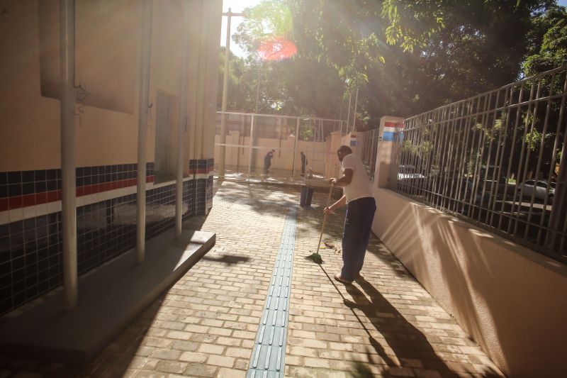 Seduc disponibiliza escolas estaduais para Enem <div class='credito_fotos'>Foto: Alex Ribeiro / Ag. Pará   |   <a href='/midias/2021/originais/7192_84448aee-3e96-f821-3680-d1867aec298e.jpg' download><i class='fa-solid fa-download'></i> Download</a></div>