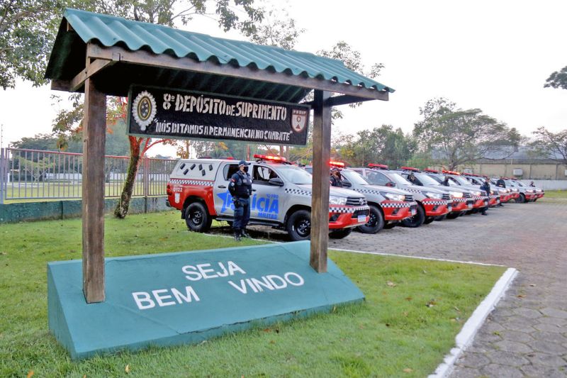 BelÃ©m, ParÃ¡, Brasil. SEGURANÃ‡A ENEM - 17/01/2021 <div class='credito_fotos'>Foto: Ricardo Amanajás / Ag. Pará   |   <a href='/midias/2021/originais/7197_73f4304f-f6fc-987a-e720-725a8fc8ebd0.jpg' download><i class='fa-solid fa-download'></i> Download</a></div>