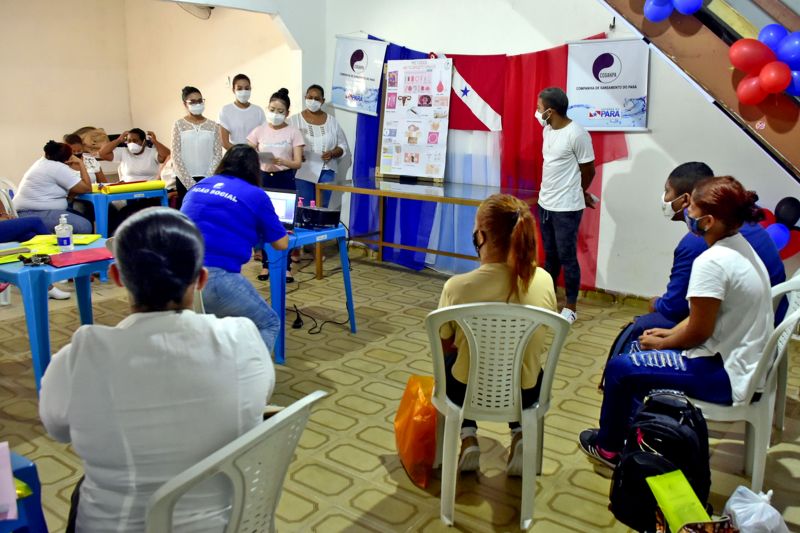 BelÃ©m, ParÃ¡, Brasil. CURSO COSANPA - Escola de Ed. Infantil Nsa Sra do PerpÃ©tuo Socorro - 22/01/2021 <div class='credito_fotos'>Foto: Ricardo Amanajás / Ag. Pará   |   <a href='/midias/2021/originais/7223_58ebdad8-e668-ae51-c579-94601c2d6100.jpg' download><i class='fa-solid fa-download'></i> Download</a></div>