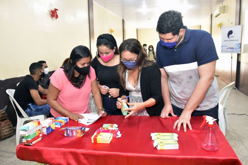 BelÃ©m, ParÃ¡, Brasil. CURSO COSANPA - Igreja do evangelho quadrangular- Rua Carlos Drumond de Andrade - 22/01/2021 <div class='credito_fotos'>Foto: Ricardo Amanajás / Ag. Pará   |   <a href='/midias/2021/originais/7223_76fa06b3-c17e-b360-f760-1fb5279a77f9.jpg' download><i class='fa-solid fa-download'></i> Download</a></div>