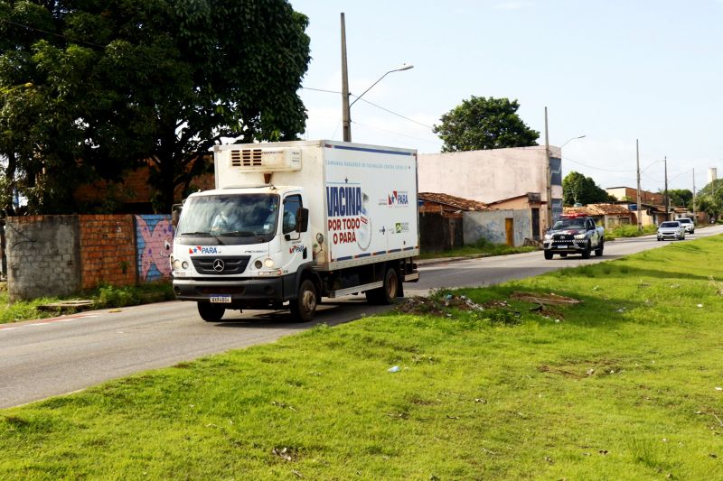 BelÃ©m, ParÃ¡, Brasil.  VACINA SAINDO PARA O INTERIOR - 08/02/2021 <div class='credito_fotos'>Foto: Ricardo Amanajás / Ag. Pará   |   <a href='/midias/2021/originais/7296_db737108-bd5d-cfa9-84ac-2dc834bd232a.jpg' download><i class='fa-solid fa-download'></i> Download</a></div>