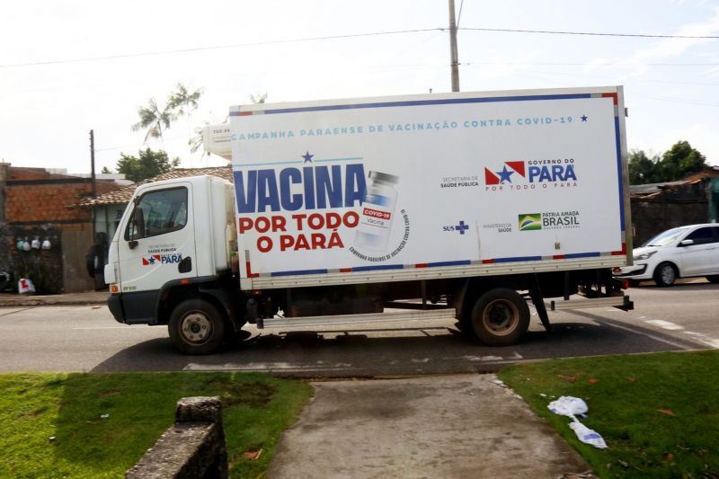 BelÃ©m, ParÃ¡, Brasil.  VACINA SAINDO PARA O INTERIOR - 08/02/2021 <div class='credito_fotos'>Foto: Ricardo Amanajás / Ag. Pará   |   <a href='/midias/2021/originais/7296_e8684621-c459-ea57-67a9-41995a90be7e.jpg' download><i class='fa-solid fa-download'></i> Download</a></div>