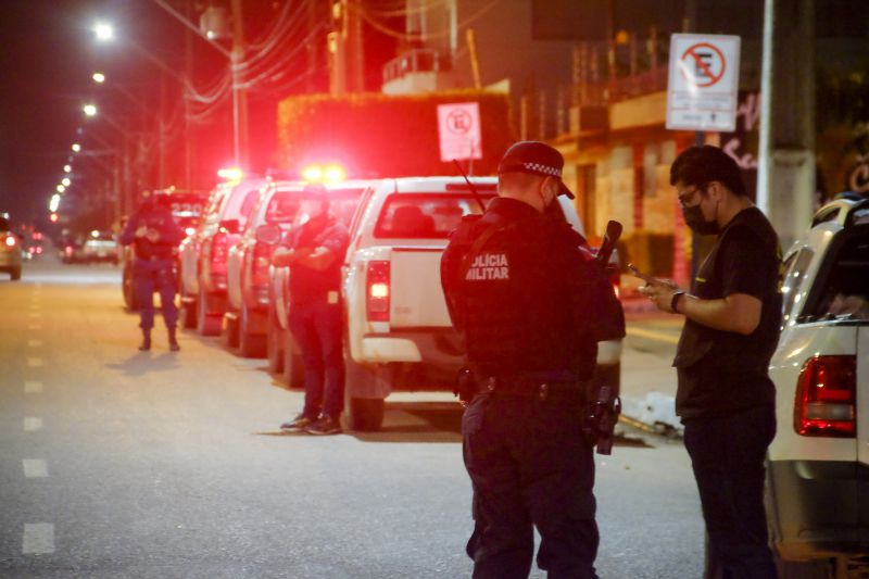 Órgãos de Segurança pública estadual municipal realizam vistorias de cumprimento do LOCKDOWN - SANTARÉM <div class='credito_fotos'>Foto: Pedro Guerreiro / Ag. Pará   |   <a href='/midias/2021/originais/7314_2bb3f06d-eba8-fb0e-36f3-b5eb30f2e24e.jpg' download><i class='fa-solid fa-download'></i> Download</a></div>