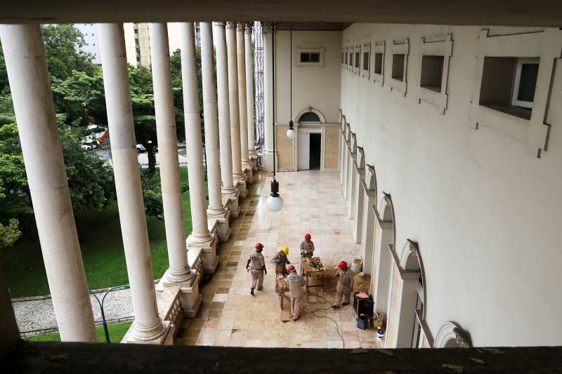 RestauraÃ§Ã£o Theatro da Paz <div class='credito_fotos'>Foto: Bruno Cecim / Ag.Pará   |   <a href='/midias/2021/originais/7327_00925d32-92da-f934-4452-8e501c9318d7.jpg' download><i class='fa-solid fa-download'></i> Download</a></div>