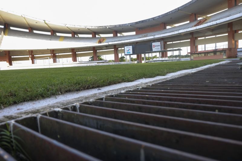 Estádio Olímpico do Pará - Mangueirão 25/02/2021 <div class='credito_fotos'>Foto: Pedro Guerreiro / Ag. Pará   |   <a href='/midias/2021/originais/7356_acad7314-a1ef-5e0f-adff-18fa6b7e6dab.jpg' download><i class='fa-solid fa-download'></i> Download</a></div>