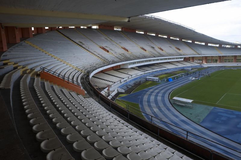 Estádio Olímpico do Pará - Mangueirão 25/02/2021 <div class='credito_fotos'>Foto: Pedro Guerreiro / Ag. Pará   |   <a href='/midias/2021/originais/7356_b0dcfda8-421a-10e5-7c69-3b2f1505bcef.jpg' download><i class='fa-solid fa-download'></i> Download</a></div>