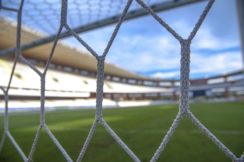 Estádio Olímpico do Pará - Mangueirão 25/02/2021 <div class='credito_fotos'>Foto: Pedro Guerreiro / Ag. Pará   |   <a href='/midias/2021/originais/7356_c3f699ec-339b-4e06-cf99-64965cb2dc73.jpg' download><i class='fa-solid fa-download'></i> Download</a></div>