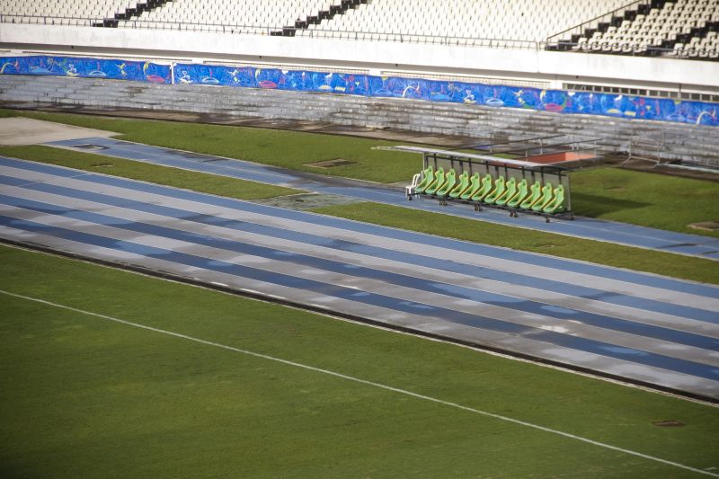 Estádio Olímpico do Pará - Mangueirão 25/02/2021 <div class='credito_fotos'>Foto: Pedro Guerreiro / Ag. Pará   |   <a href='/midias/2021/originais/7356_fc24b0a2-3505-f0d0-61b5-8dabc69b7810.jpg' download><i class='fa-solid fa-download'></i> Download</a></div>