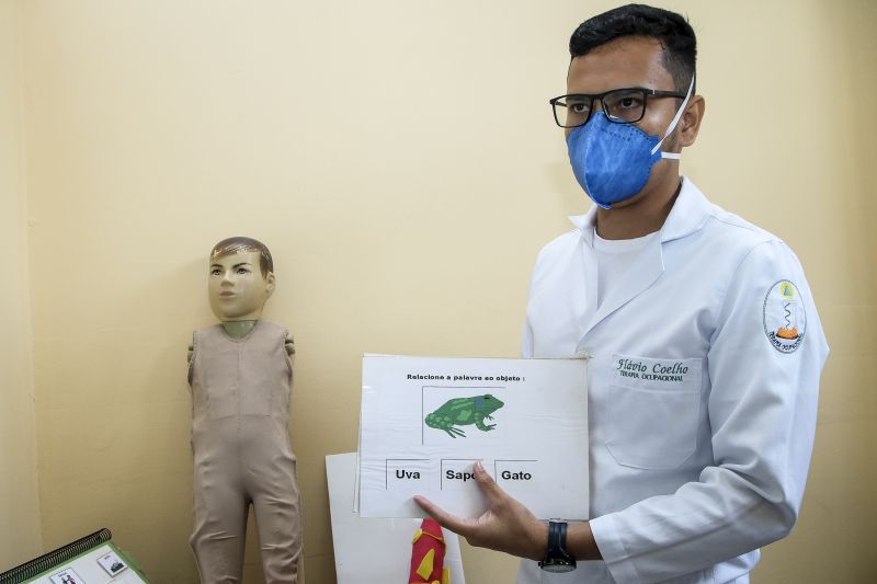 O Nucleo de desenvolvimento em tecnologia assistiva e acessibilidade alia a tecnica e o trabalho humanizado para garantir bons resultados a pacientes. <div class='credito_fotos'>Foto: Pedro Guerreiro / Ag. Pará   |   <a href='/midias/2021/originais/7543_b1388f5d-7b6c-a967-a27f-4f304a5bcdea.jpg' download><i class='fa-solid fa-download'></i> Download</a></div>