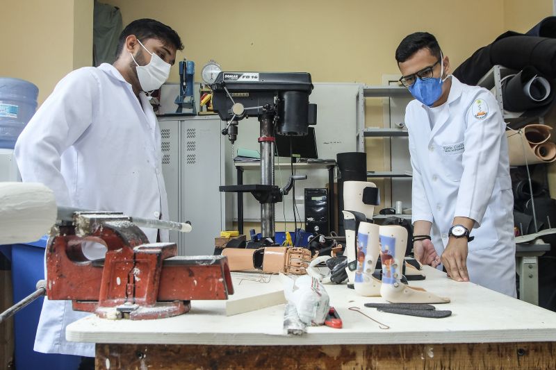 O Nucleo de desenvolvimento em tecnologia assistiva e acessibilidade alia a tecnica e o trabalho humanizado para garantir bons resultados a pacientes. <div class='credito_fotos'>Foto: Pedro Guerreiro / Ag. Pará   |   <a href='/midias/2021/originais/7543_cfaa8ace-2fa4-8b78-05d0-64f33ed36c0a.jpg' download><i class='fa-solid fa-download'></i> Download</a></div>