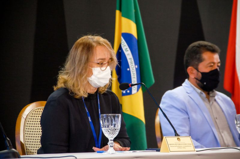 Audiencia publica que alinhou junto com internautas objetivos e metas do programa "Asfalto por todo o Para" <div class='credito_fotos'>Foto: Pedro Guerreiro / Ag. Pará   |   <a href='/midias/2021/originais/8567_b8e5f43f-ae47-7ecd-392e-dfa3c8550f8a.jpg' download><i class='fa-solid fa-download'></i> Download</a></div>