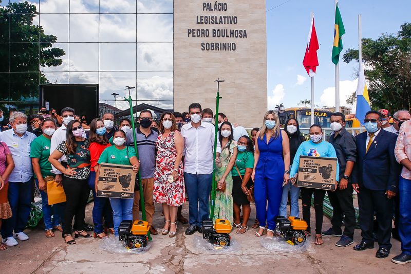 Obra no terminal hidroviÃ¡rio serÃ¡ feita pela Companhia de Portos e Hidrovias do ParÃ¡ e ordem de serviÃ§o foi assinada em solenidade na CÃ¢mara <div class='credito_fotos'>Foto: Marco Santos / Ag. Pará   |   <a href='/midias/2021/originais/8575_af8f3572-f20a-9809-0c88-9909f726ee39.jpg' download><i class='fa-solid fa-download'></i> Download</a></div>