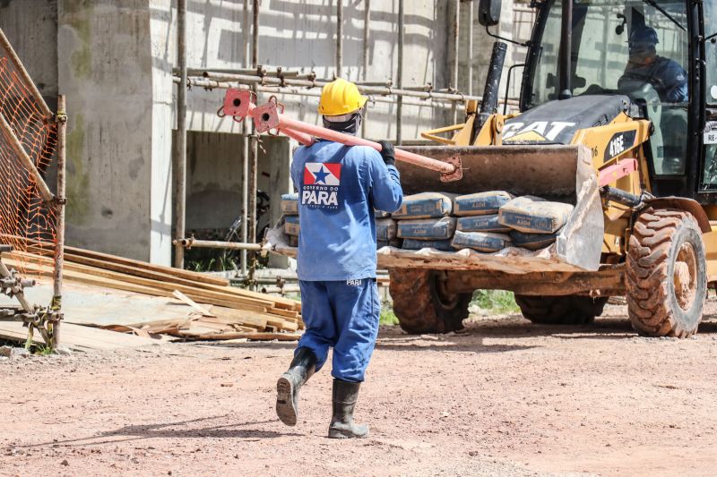 OBRAS DA COSANPA

FOTO: RODRIGO PINHEIRO/AGPARA <div class='credito_fotos'>Foto: Rodrigo Pinheiro / Ag.Pará   |   <a href='/midias/2021/originais/8586_70462726-318d-a26c-00d3-9a66a6800acf.jpg' download><i class='fa-solid fa-download'></i> Download</a></div>