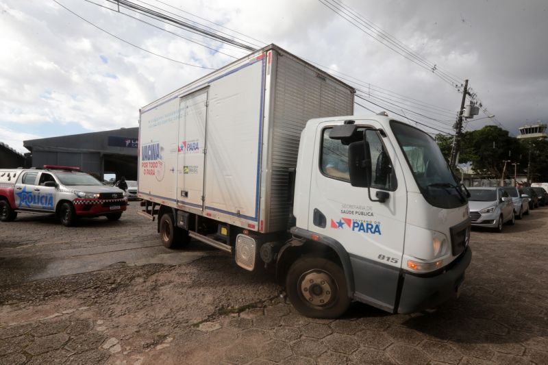 ParÃ¡ recebeu, na tarde desta quarta-feira (19), mais uma remessa das vacinas contra a Covid-19. Essa Ã© a 24Âª enviada pelo MinistÃ©rio da SaÃºde desde janeiro. SÃ£o 22.230 doses da vacina Pfizer produzida em parceria com a empresa alemÃ£ BioNTech. Ao todo, o ParÃ¡ jÃ¡ recebeu 2.896.750 doses, sendo 1.239.440 da CoronaVac, 1.583.600 da Oxford/AstraZeneca e 73.710 da Pfizer. <div class='credito_fotos'>Foto: Alex Ribeiro / Ag. Pará   |   <a href='/midias/2021/originais/8640_3a32864d-6081-c580-6473-b7d3c5251c04.jpg' download><i class='fa-solid fa-download'></i> Download</a></div>