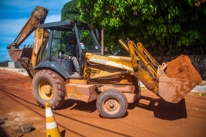 Rua Jardim ProvidÃªncia, no bairro de Ãguas Lindas, passa por obras de criaÃ§Ã£o de galeria de saneamento bÃ¡sico, macrodrenagem e asfaltamento <div class='credito_fotos'>Foto: Pedro Guerreiro / Ag. Pará   |   <a href='/midias/2021/originais/8654_6f63c198-f4c2-5f6e-076f-6d1fe0db68c1.jpg' download><i class='fa-solid fa-download'></i> Download</a></div>