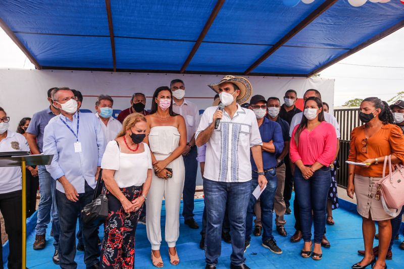 Ato de Assinatura de Convênio para Pavimentação de 7 km de Asfalto em Santa Cruz do Arari Fotos Marco Santos/AGPARÁ <div class='credito_fotos'>Foto: Marco Santos / Ag. Pará   |   <a href='/midias/2021/originais/8667_7fa1fc5f-5dfc-6e95-309b-61e77486057e.jpg' download><i class='fa-solid fa-download'></i> Download</a></div>