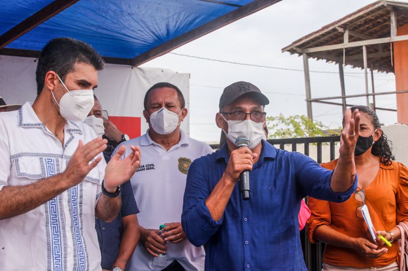 Ato de Assinatura de Convênio para Pavimentação de 7 km de Asfalto em Santa Cruz do Arari Fotos Marco Santos/AGPARÁ <div class='credito_fotos'>Foto: Marco Santos / Ag. Pará   |   <a href='/midias/2021/originais/8667_af1ea7ac-ce3d-4297-0352-502fa87c4e5f.jpg' download><i class='fa-solid fa-download'></i> Download</a></div>