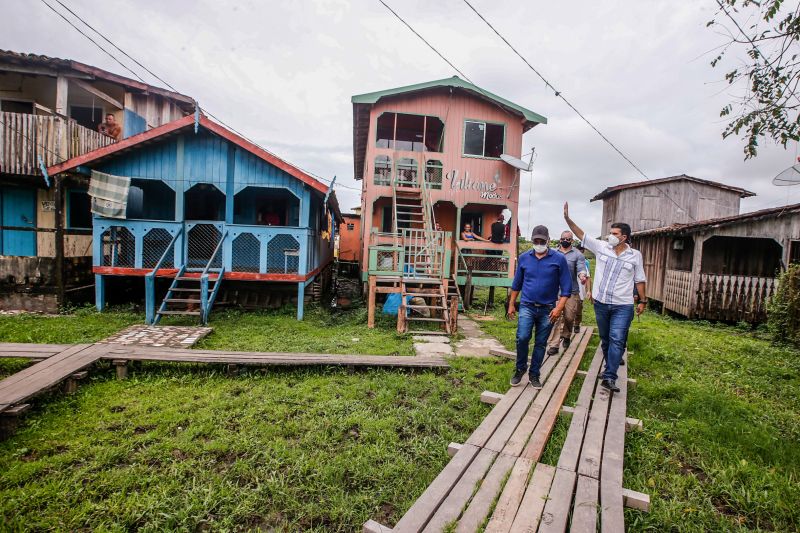 Ato de Assinatura de Convênio para Pavimentação de 7 km de Asfalto em Santa Cruz do Arari Fotos Marco Santos/AGPARÁ <div class='credito_fotos'>Foto: Marco Santos / Ag. Pará   |   <a href='/midias/2021/originais/8667_d4184273-2d57-26d3-b205-58511cf10a82.jpg' download><i class='fa-solid fa-download'></i> Download</a></div>