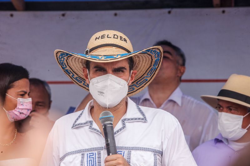 Ato de Assinatura de Convênio para Pavimentação de 7 km de Asfalto em Santa Cruz do Arari Fotos Marco Santos/AGPARÁ <div class='credito_fotos'>Foto: Marco Santos / Ag. Pará   |   <a href='/midias/2021/originais/8667_e6d6ceba-6a8e-fea9-e038-7b908889c034.jpg' download><i class='fa-solid fa-download'></i> Download</a></div>