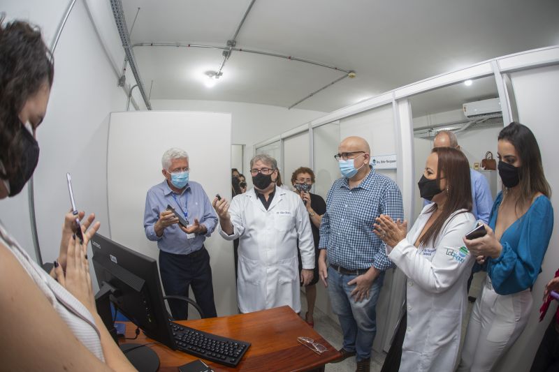 CerimÃ´nia de InauguraÃ§Ã£o do LaboratÃ³rio de Ãgua da AmazÃ´nia - LabÃ¡gua, da Universidade do Estado do ParÃ¡ (Uepa), no Parque de CiÃªncia e Tecnologia (PCT-GuamÃ¡).

FOTO: NAILANA THIELY/ ASCOM UEPA
DATA: 28.05.21
BELÃ‰M-PARÃ <div class='credito_fotos'>Foto: Nailana Thiely / Ascom Uepa   |   <a href='/midias/2021/originais/8671_d236ad6b-c2f5-280c-e7c4-1d6034134338.jpg' download><i class='fa-solid fa-download'></i> Download</a></div>