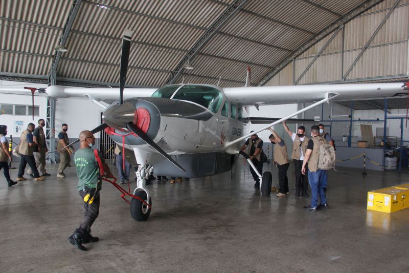 Casa militar promove curso de aerotransporte no Graesp <div class='credito_fotos'>Foto: Marcelo Seabra / Ag. Pará   |   <a href='/midias/2021/originais/8681_01c124c1-d8d1-9751-44cd-0d0a7478f845.jpg' download><i class='fa-solid fa-download'></i> Download</a></div>