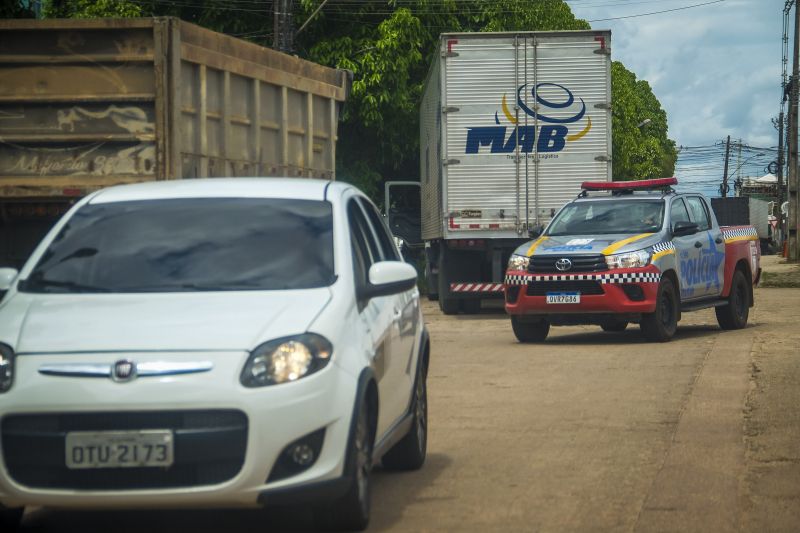 Rua Ananin, em frente ao Terminal de IntegraÃ§Ã£o de Ananindeua, passa por processo de requalificaÃ§Ã£o que o Governo do Estado, por meio do NGTM irÃ¡ iniciar no segundo semestre de 2021. <div class='credito_fotos'>Foto: Pedro Guerreiro / Ag. Pará   |   <a href='/midias/2021/originais/8687_0c860a4a-cf4c-8f93-28f4-18de717d3aeb.jpg' download><i class='fa-solid fa-download'></i> Download</a></div>