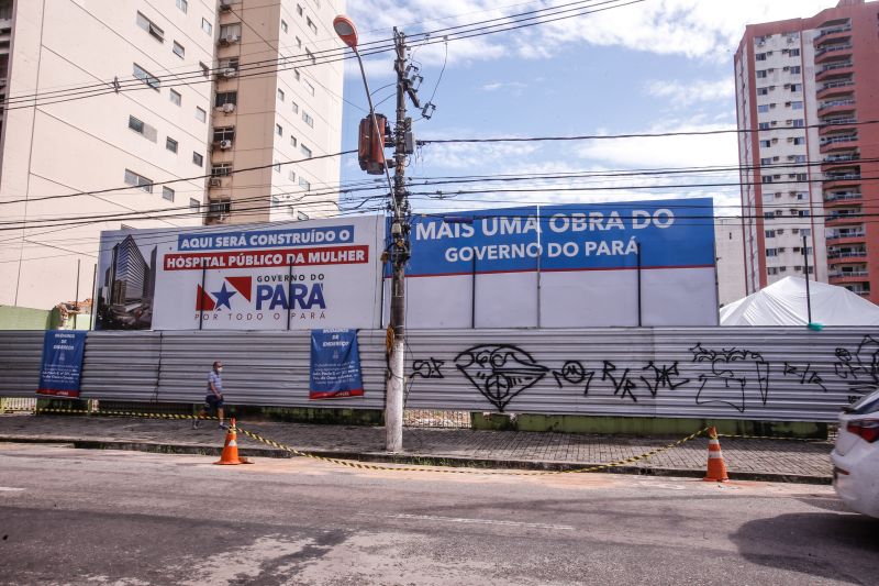 O governador Helder Barbalho assinou, na manhÃ£ desta segunda-feira (7), a ordem de serviÃ§o que autoriza o inÃ­cio das obras de construÃ§Ã£o do primeiro hospital pÃºblico exclusivamente voltado para o atendimento de mulheres no ParÃ¡. Localizado na avenida Gentil Bittencourt, nÂº 2175, no bairro de SÃ£o BrÃ¡s, o Hospital PÃºblico da Mulher Senhora de NazarÃ© serÃ¡ uma unidade hospitalar com 120 leitos e atenÃ§Ã£o Ã  saÃºde exclusivamente para a populaÃ§Ã£o feminina paraense. <div class='credito_fotos'>Foto: Marco Santos / Ag. Pará   |   <a href='/midias/2021/originais/8688_8367db58-64cf-7b53-3478-103d15906637.jpg' download><i class='fa-solid fa-download'></i> Download</a></div>