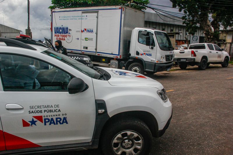 Chegou ao ParÃ¡ no inÃ­cio da tarde desta quarta-feira (09) a trigÃ©sima remessa de vacinas contra a Covid-19, com 207.500 doses da Astrazeneca. AtÃ© o momento, o ParÃ¡ contabiliza o recebimento total de 3.636.680 doses, sendo 1.239.440 da CoronaVac, 2.201.850 da Oxford/AstraZeneca e 195.390 da Pfizer.Â  <div class='credito_fotos'>Foto: Marcelo Seabra / Ag. Pará   |   <a href='/midias/2021/originais/8694_92f43198-bb12-fa88-cea3-d5821a40493e.jpg' download><i class='fa-solid fa-download'></i> Download</a></div>