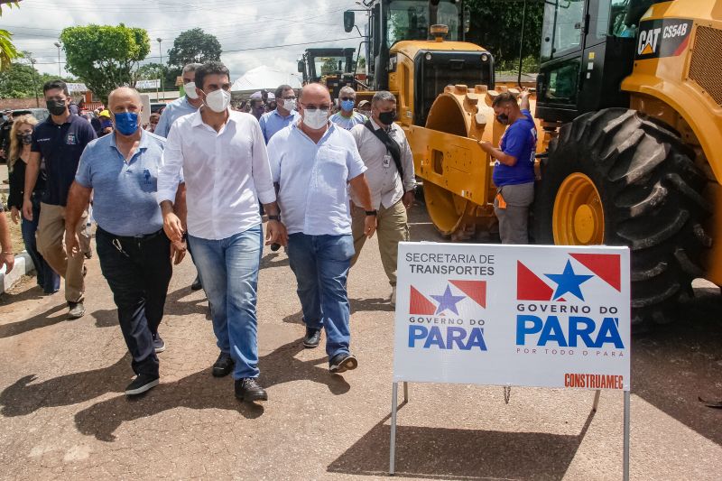 O Governo do ParÃ¡ iniciou, nesta sexta-feira (11), as obras para modernizaÃ§Ã£o de 27 Km da rodovia PA-448, que interliga os municÃ­pios de Capanema e Tracuateua, na regiÃ£o nordeste do estado. A via Ã© uma rota paralela Ã  BR-308 e passa por distritos histÃ³ricos como Tauari e Mirasselvas. O investimento do governo estadual Ã© de R$ 28,1 milhÃµes. A previsÃ£o para entrega da obra Ã© de 13 meses. <div class='credito_fotos'>Foto: Marcelo Seabra / Ag. Pará   |   <a href='/midias/2021/originais/8707_5b563de3-dc3c-b7e3-ed10-a6212c3f2fda.jpg' download><i class='fa-solid fa-download'></i> Download</a></div>